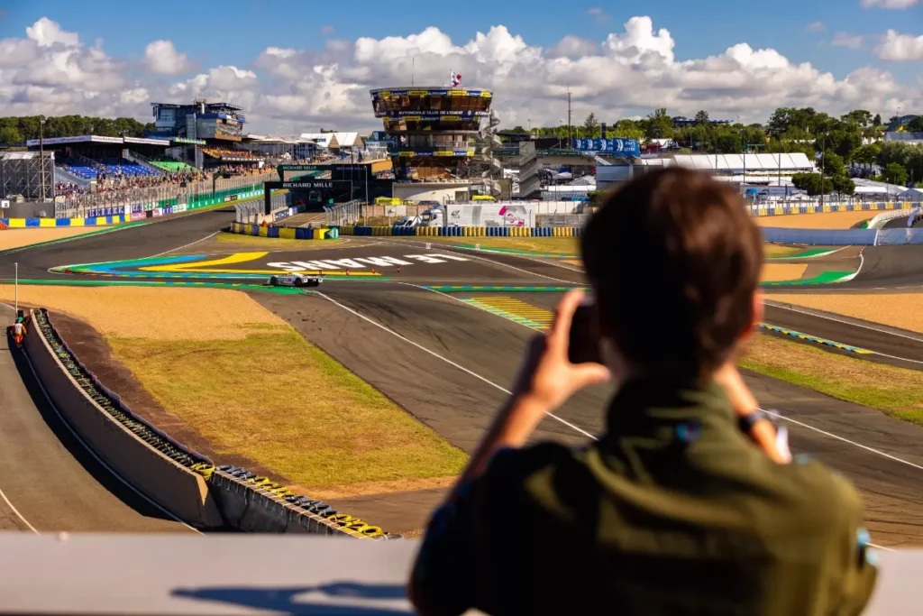 Image du circuit Porsche Le Mans Classic